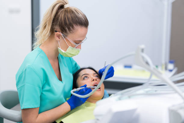 Best Emergency Dental Services for Seniors in Gnadenhutten, OH